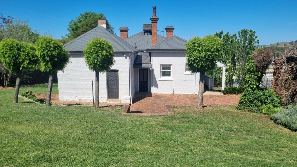 94 PUNCH ST, GUNDAGAI, NSW 2722