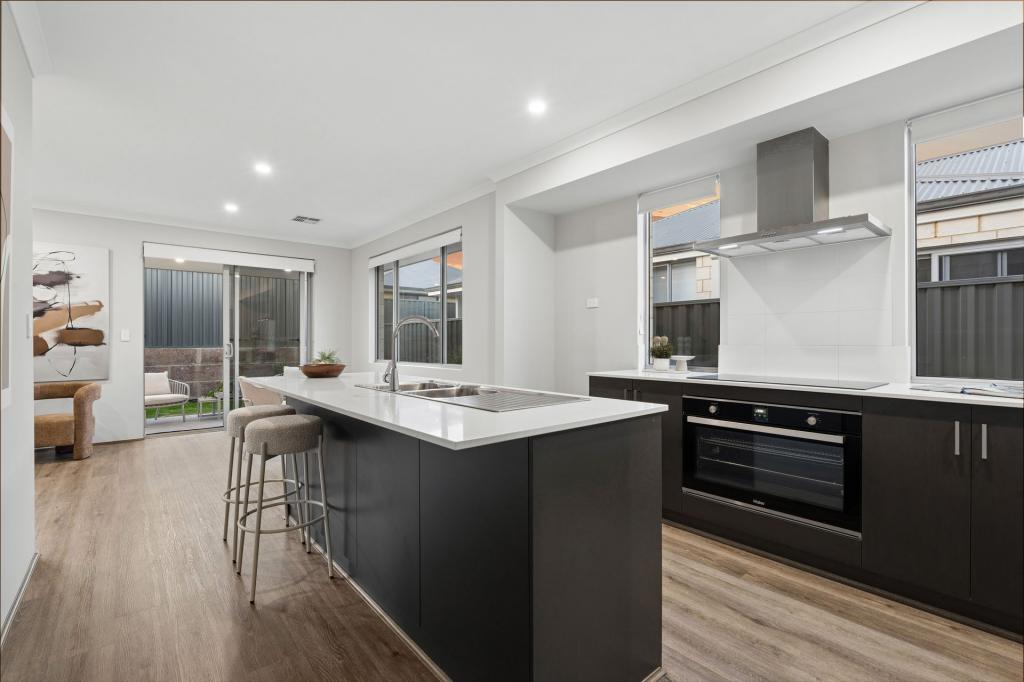 34 Karreen Way, South Guildford, WA 6055