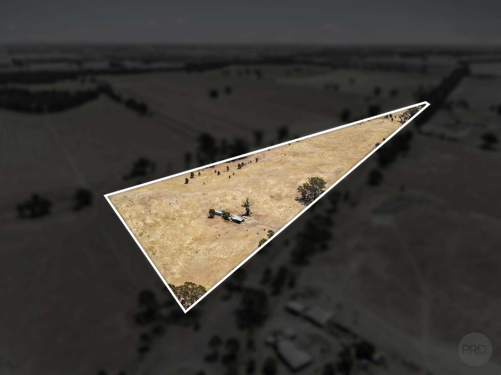 Ca 7b Three Chain Rd, Sebastian, VIC 3556