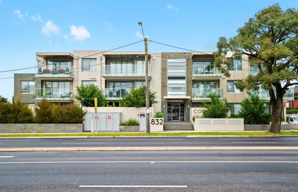 203/832 Doncaster Rd, Doncaster, VIC 3108