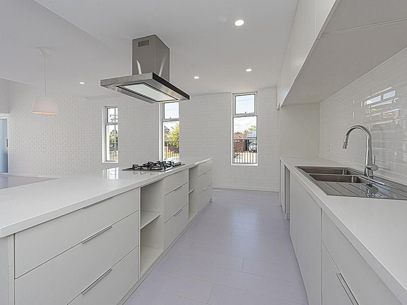 11 Lion St, Carlisle, WA 6101