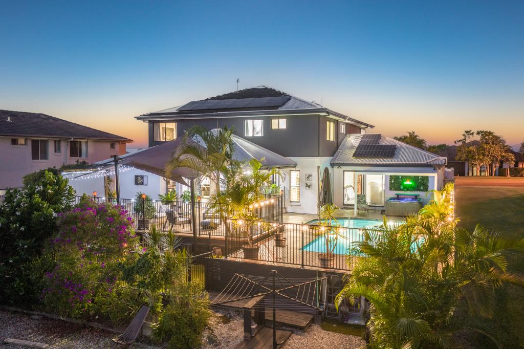 38 Harmsworth Rd, Pacific Pines, QLD 4211