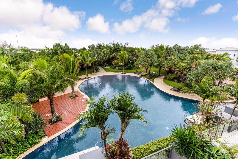 48/57 Grand Pde, Parrearra, QLD 4575