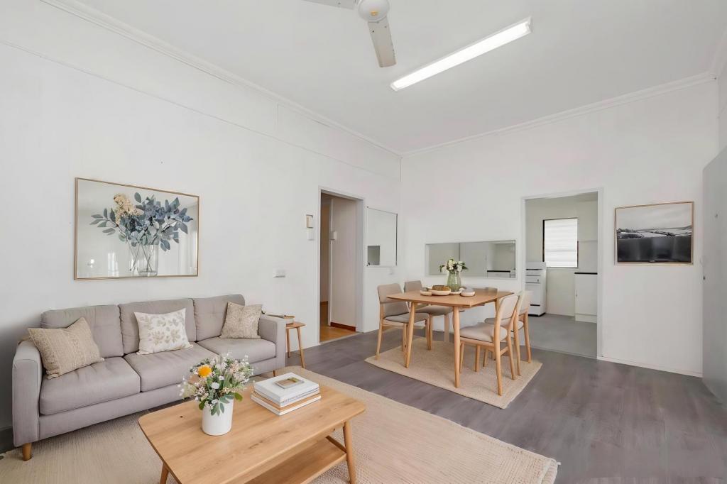 1 Seventh St, Railway Estate, QLD 4810