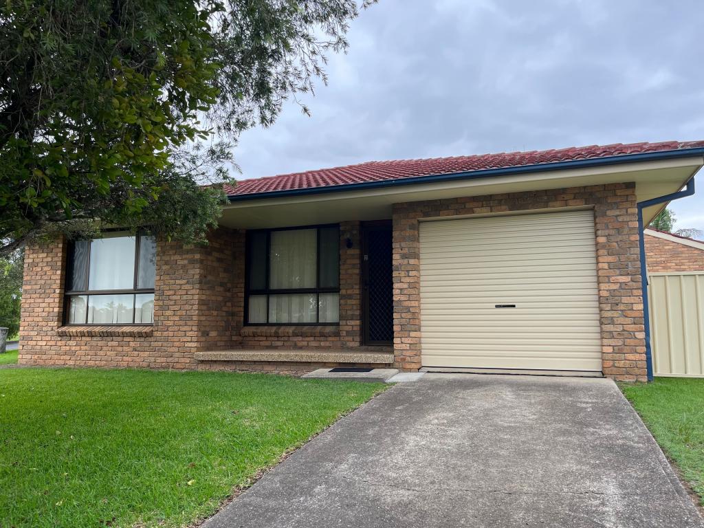 2/2 Willow Cl, Taree, NSW 2430