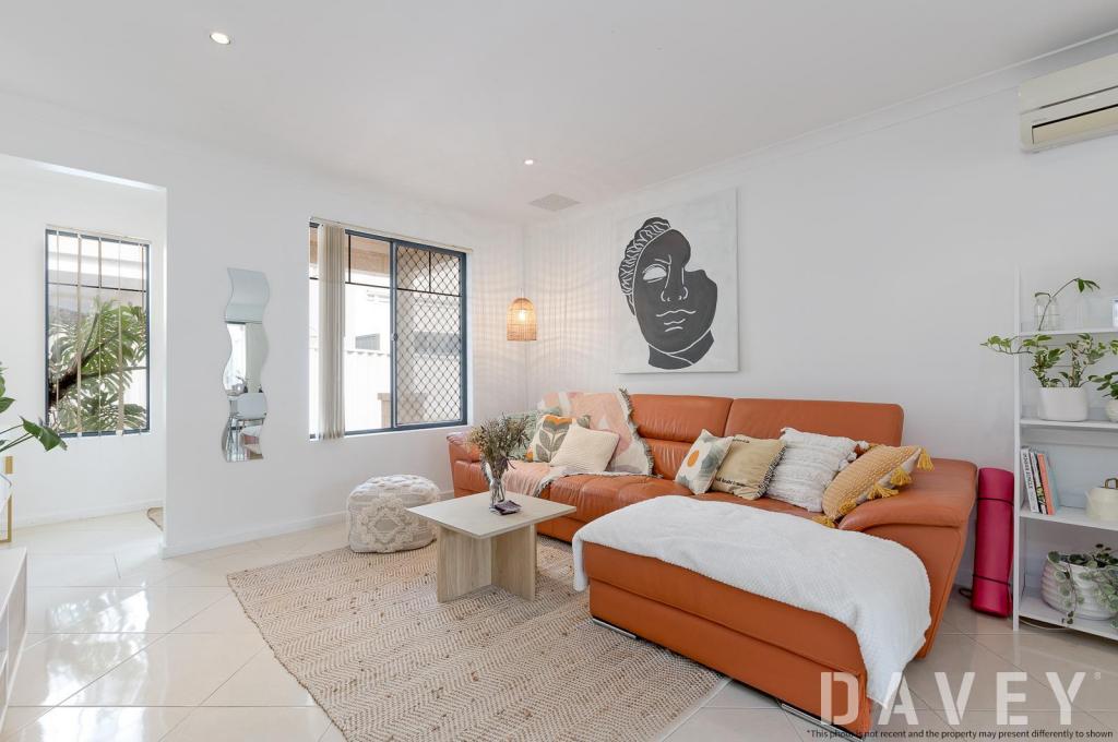 14B MONTROSE WAY, NOLLAMARA, WA 6061