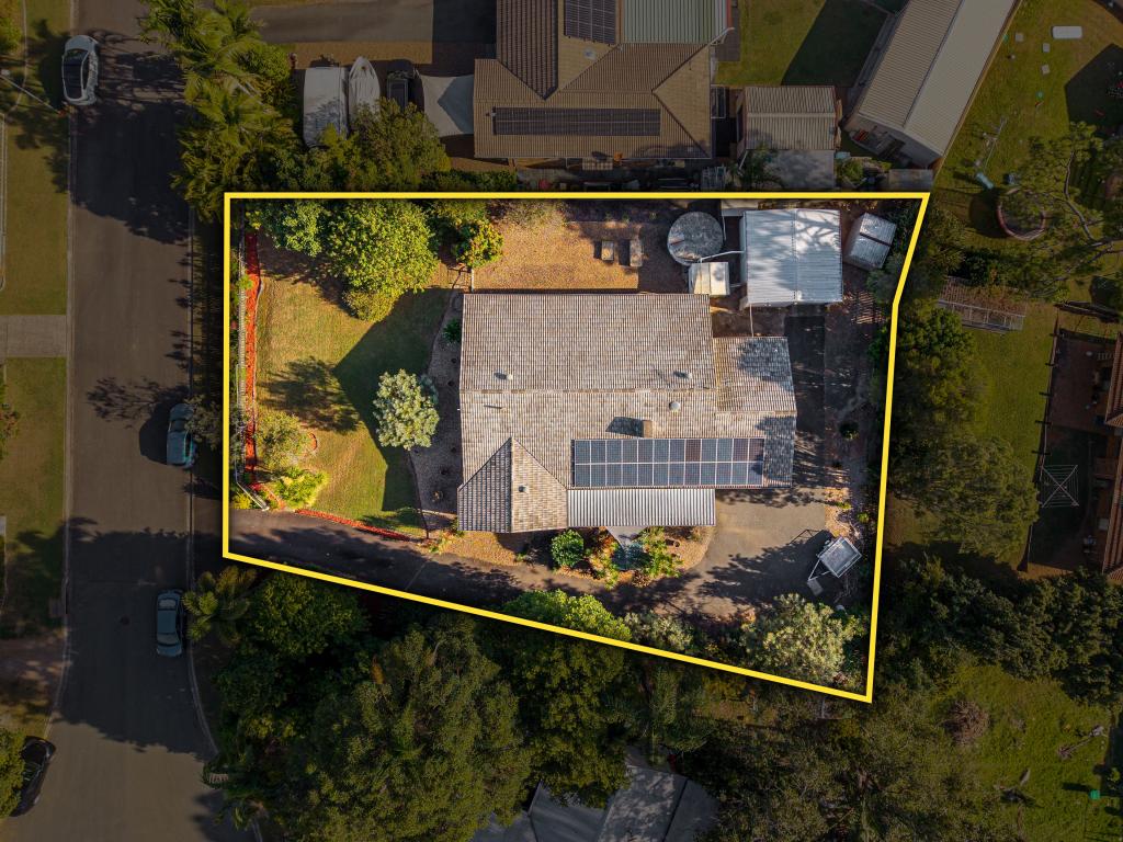 35 Crestleigh Ct, Morayfield, QLD 4506