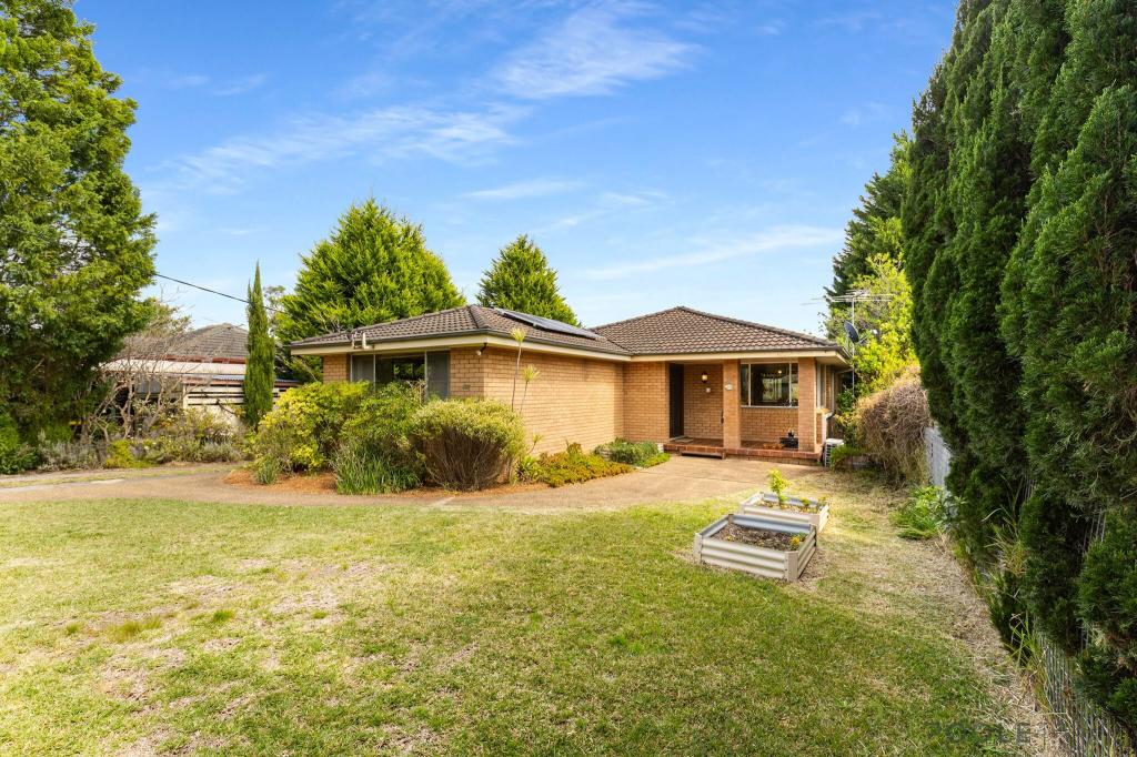 109 Burns Rd, Springwood, NSW 2777
