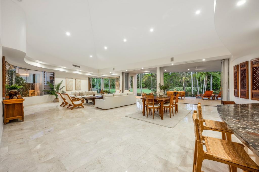 713/ 61 Noosa Springs Dr, Noosa Heads, QLD 4567