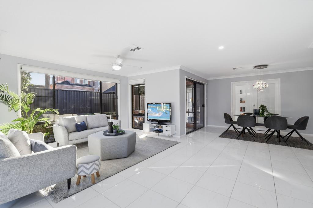 6 Heaton Ave, Claremont Meadows, NSW 2747