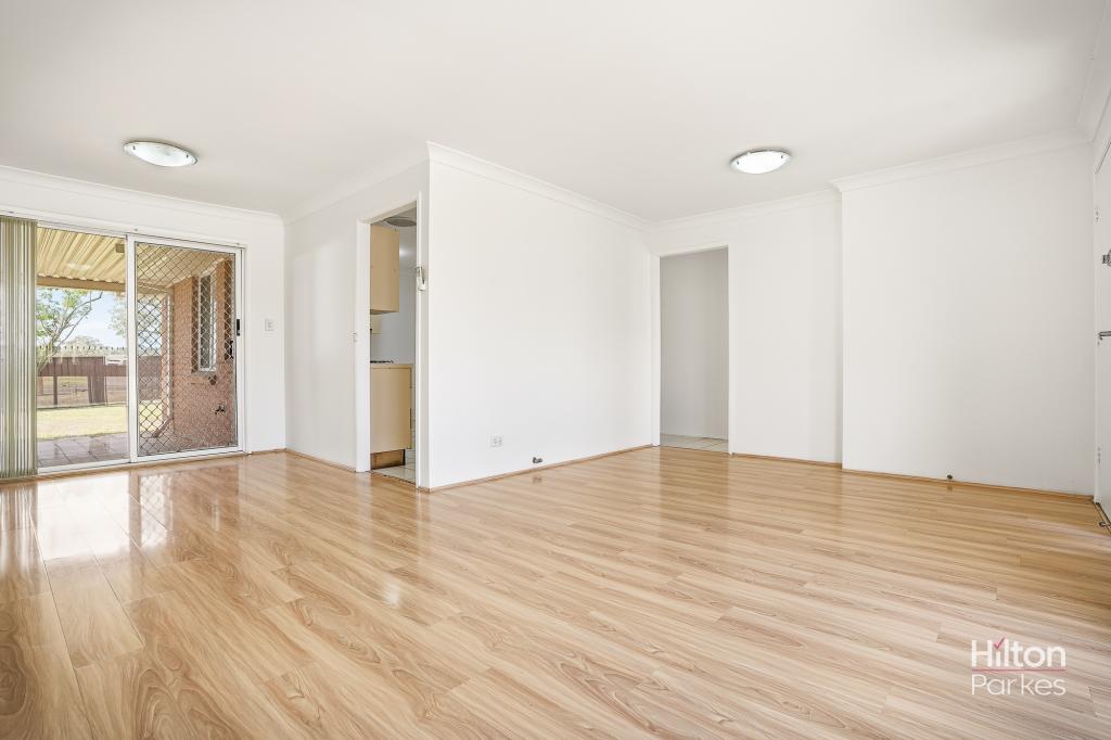 14 ROMLEY CRES, OAKHURST, NSW 2761