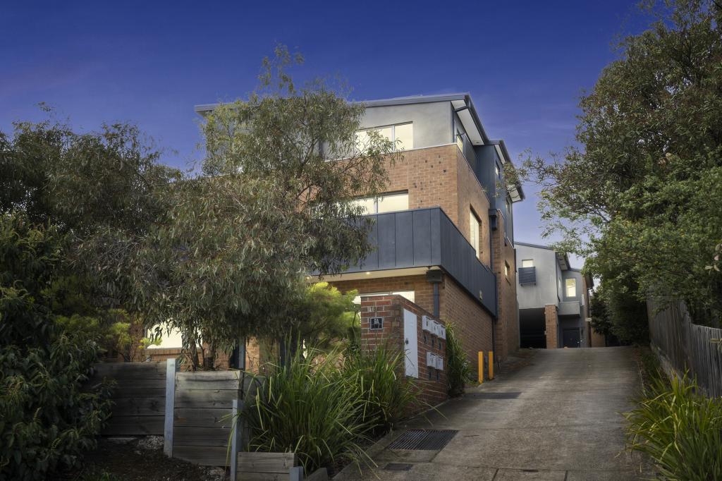 2/18 Zenith St, Pascoe Vale, VIC 3044