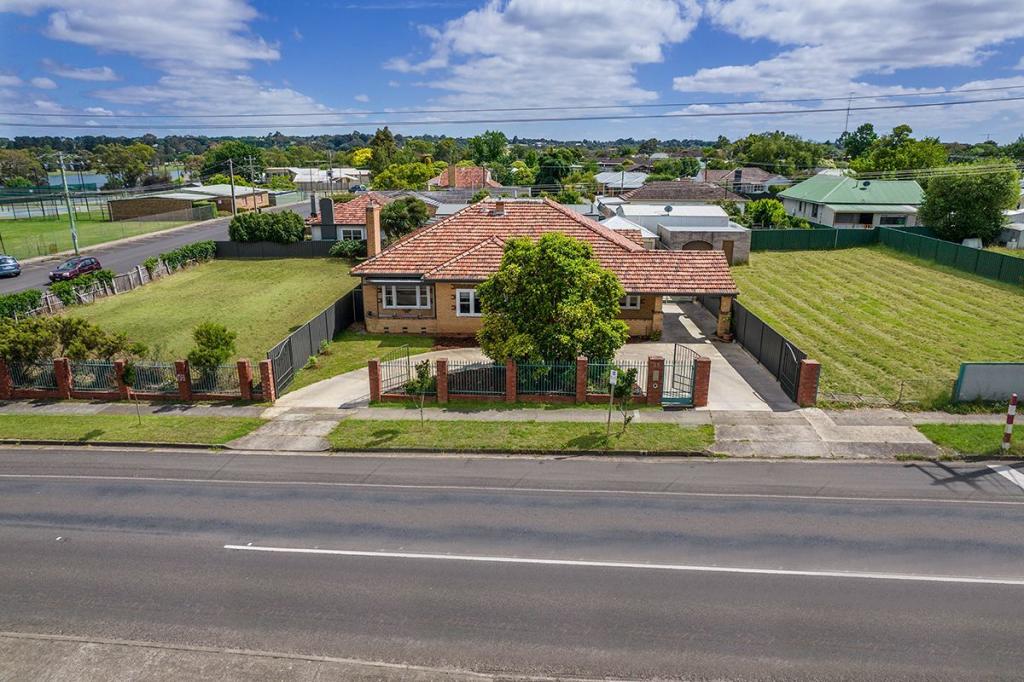 55 Ballarat Rd, Hamilton, VIC 3300