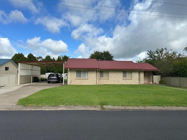 30 Bennett St, Glen Innes, NSW 2370