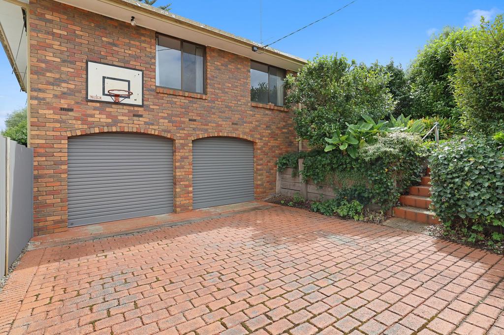 26 Paterson St, Drouin East, VIC 3818