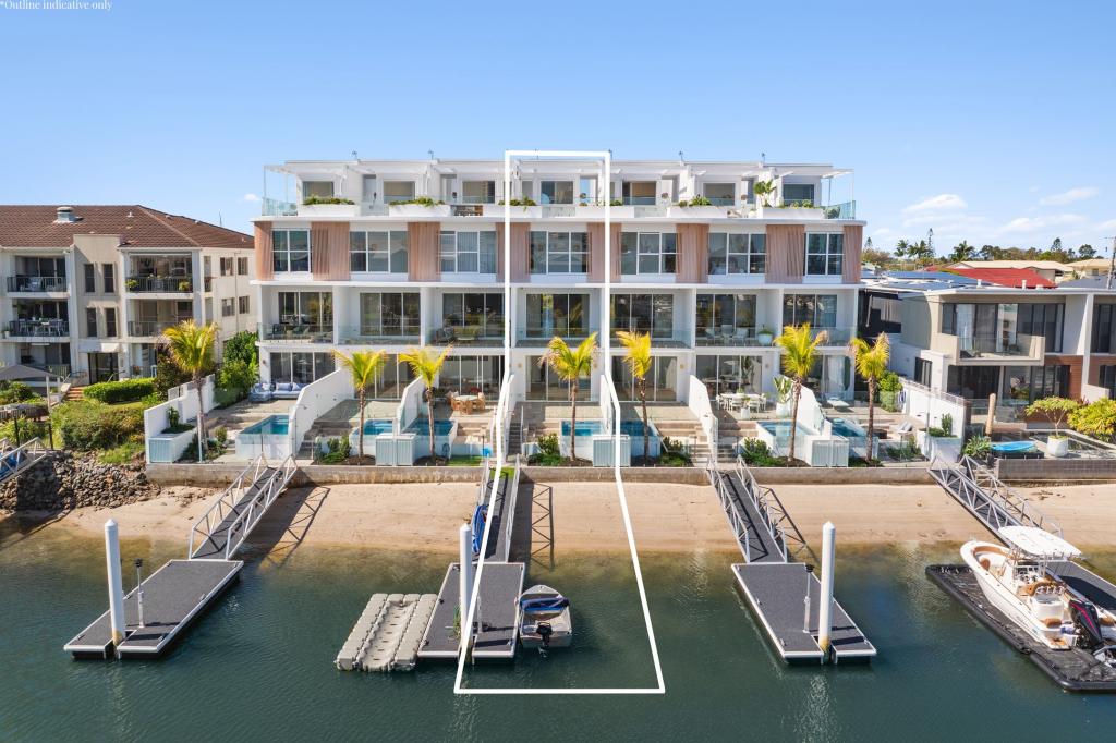 4/10-12 Jennifer Ave, Runaway Bay, QLD 4216