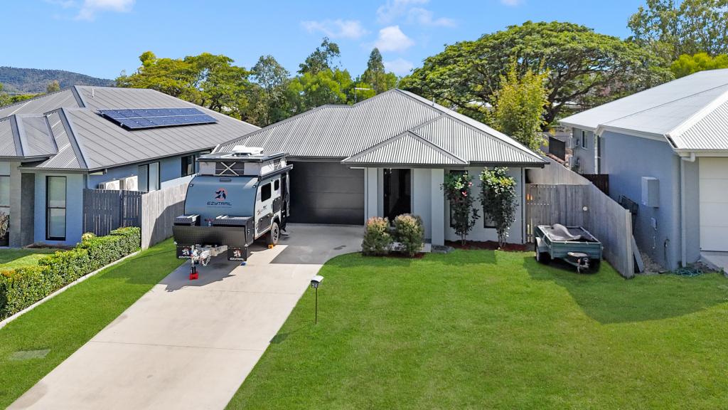 24 Parkside Ct, Cannonvale, QLD 4802