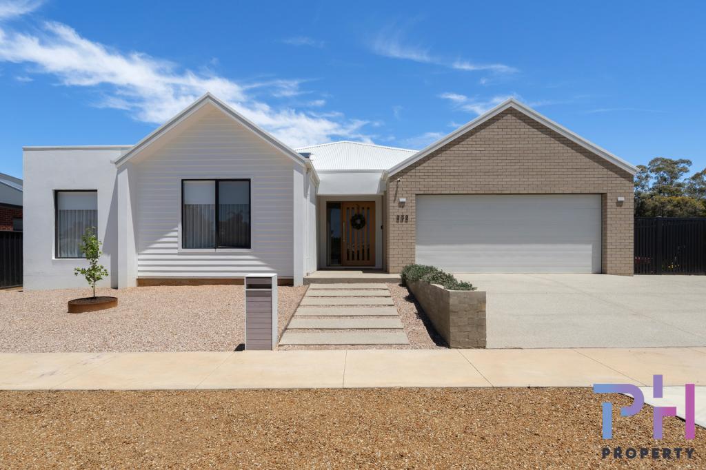 232 Guys Hill Rd, Strathfieldsaye, VIC 3551