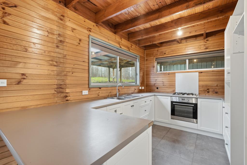 8 Fourth Ave, Dodges Ferry, TAS 7173