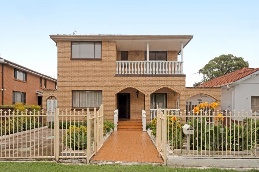 95 Dutton St, Yagoona, NSW 2199