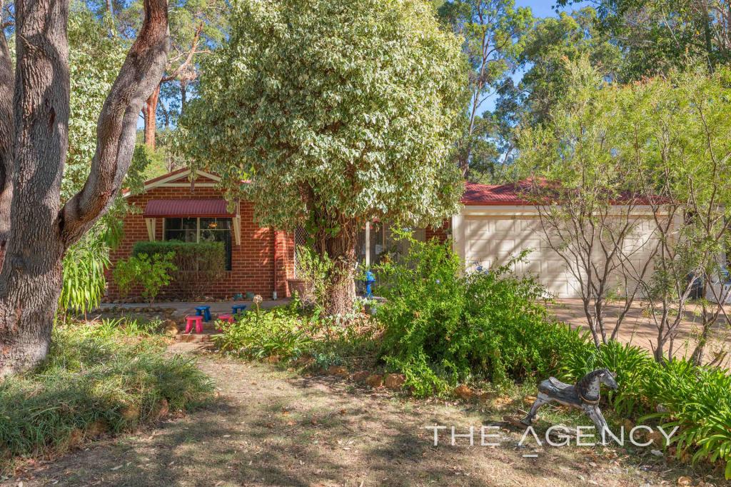 8 Dodington Pl, Parkerville, WA 6081