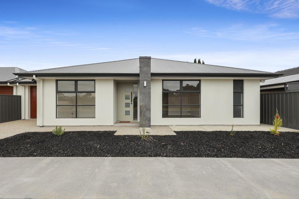 56 Malen Ave, Victor Harbor, SA 5211