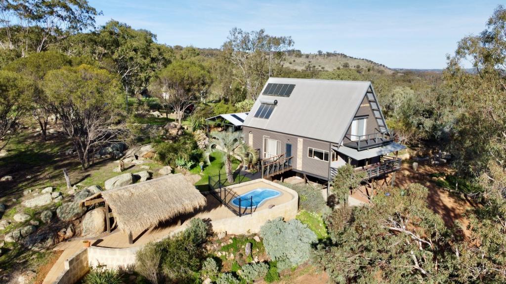 2127 Top Beverley-York Rd, Mount Hardey, WA 6302