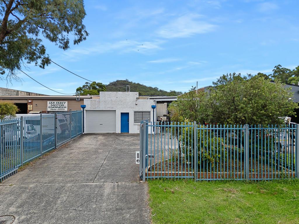 19 KIRRAWEE RD, GOSFORD, NSW 2250