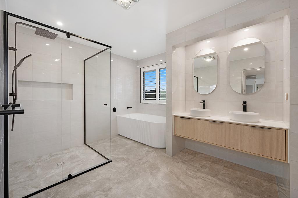 36 Palmetto Pl, Bridgeman Downs, QLD 4035