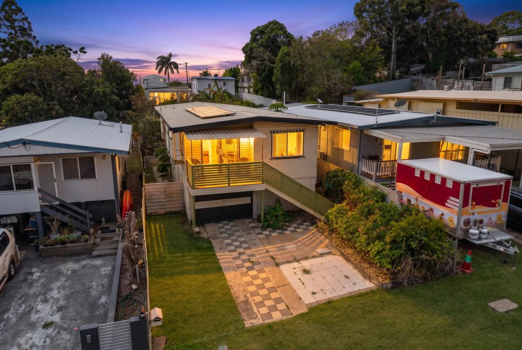 31 Pandanus St, Cooee Bay, QLD 4703
