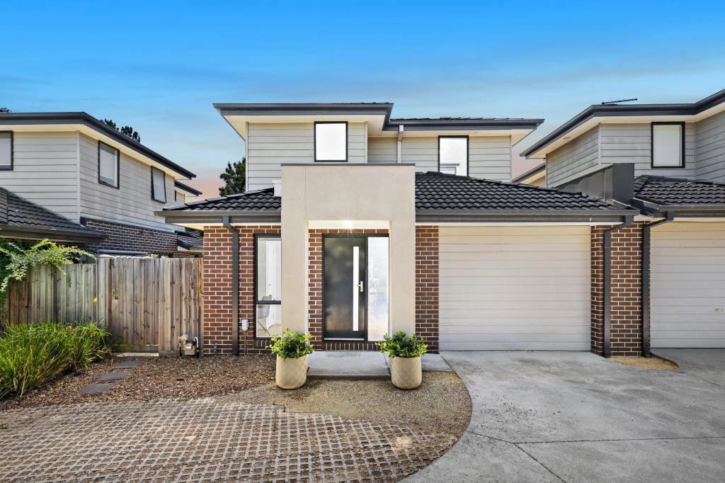 2 Molly Cl, Kilsyth, VIC 3137