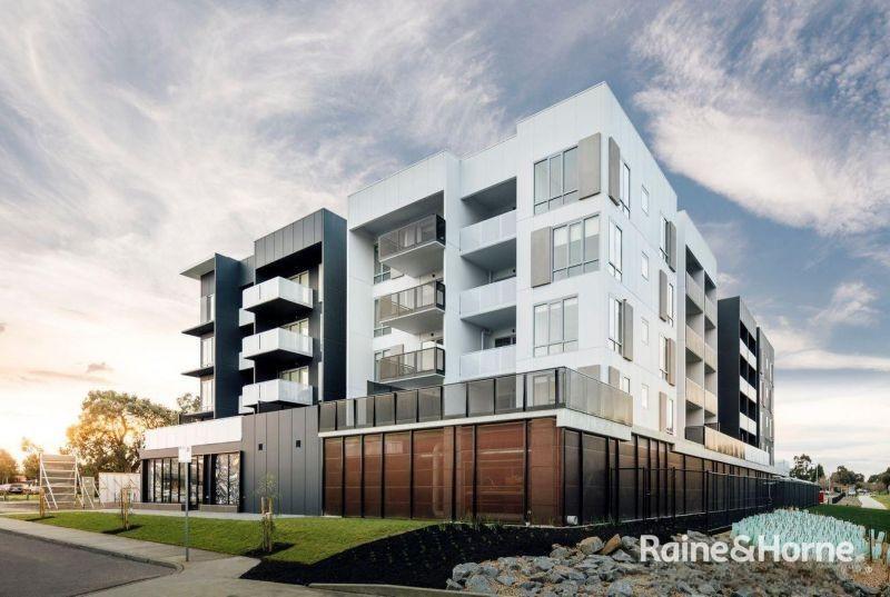 304/64 Sahi Cres, Roxburgh Park, VIC 3064