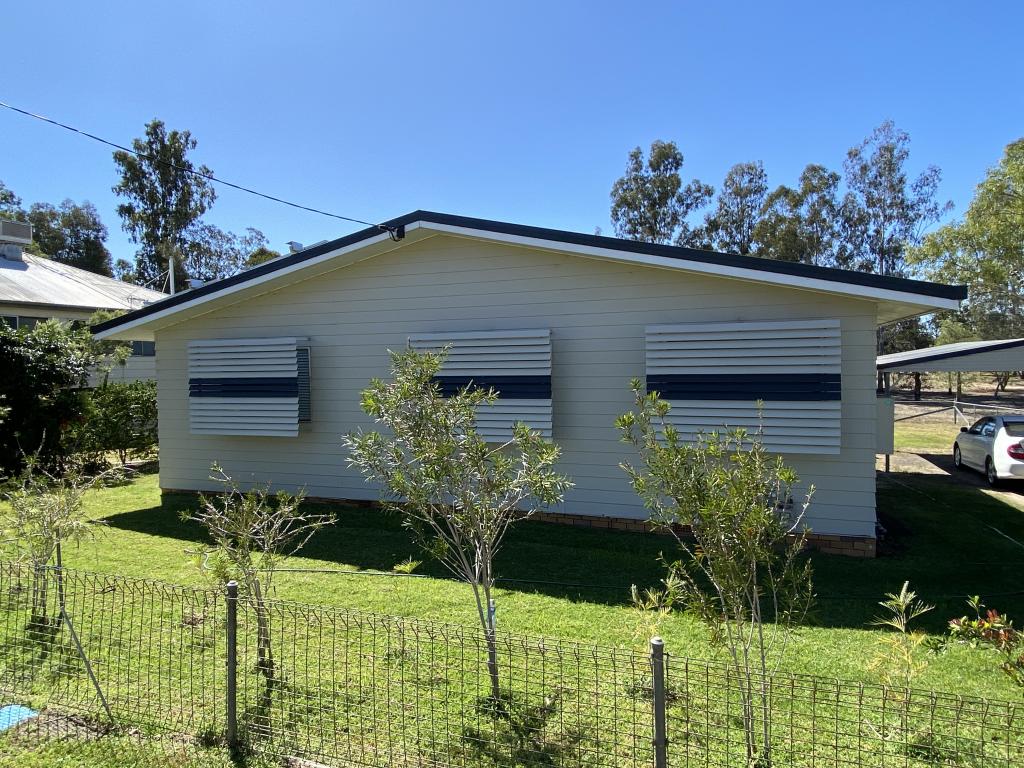 39 Northern Rd, Roma, QLD 4455