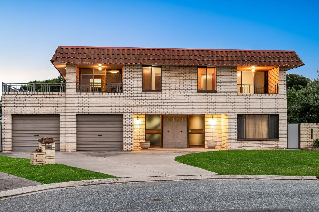 7 Birkdale Gr, West Lakes, SA 5021