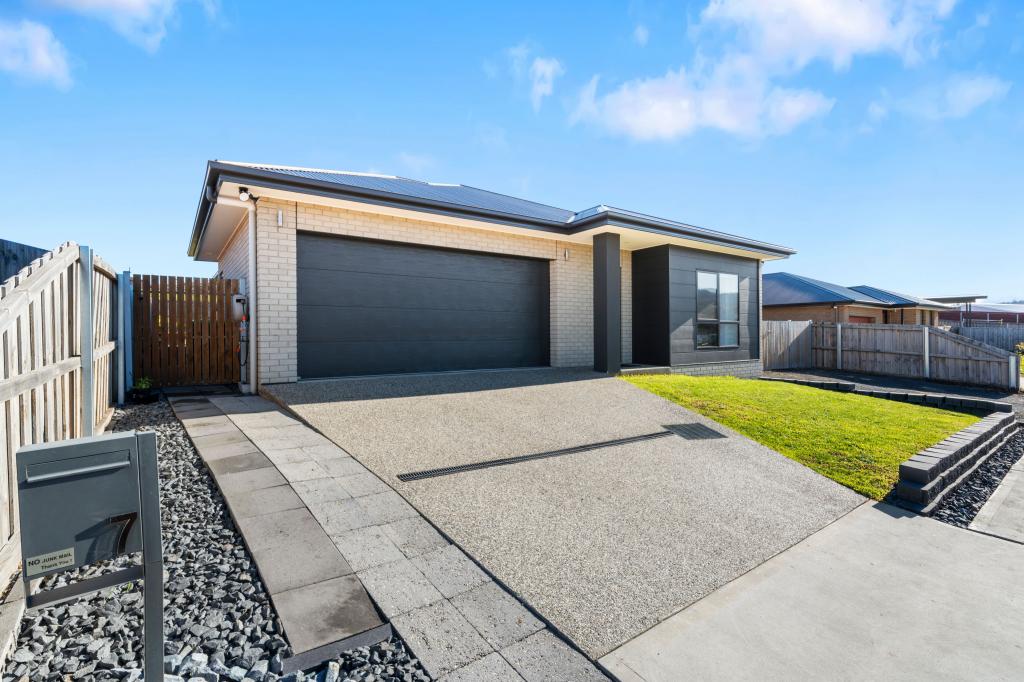 7 Dart Lane, Rokeby, TAS 7019