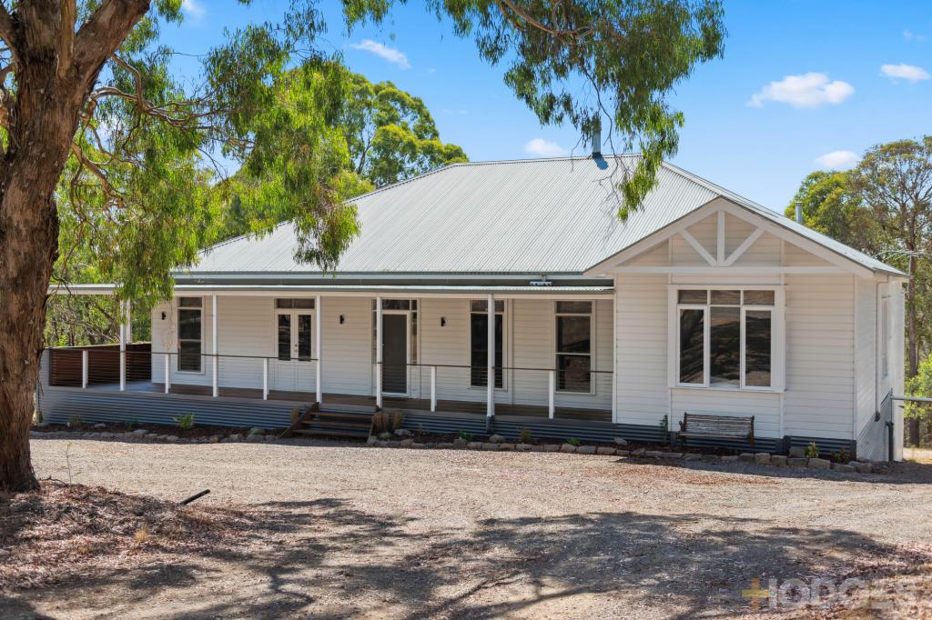 22 Mathiesons Rd, Wandong, VIC 3758