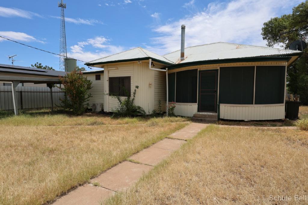 21 Mertin St, Bourke, NSW 2840