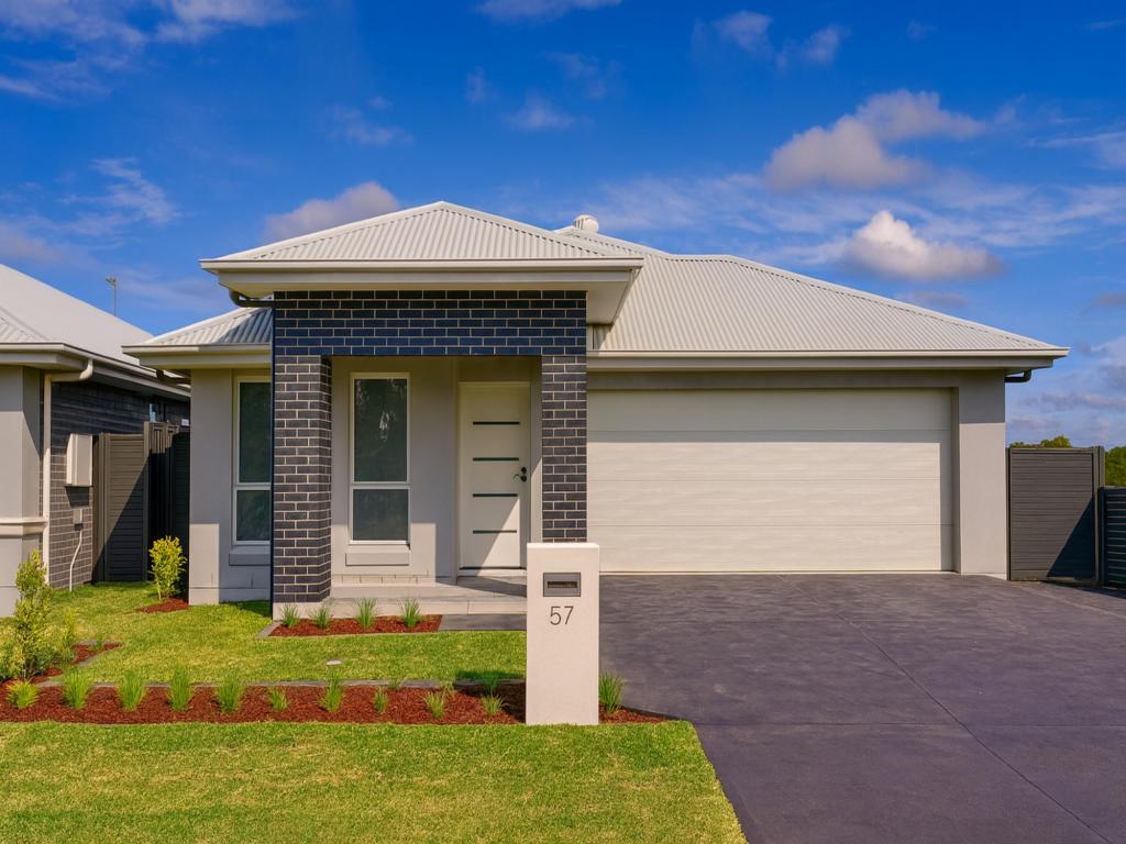 59 Mcclymont Dr, Catherine Field, NSW 2557