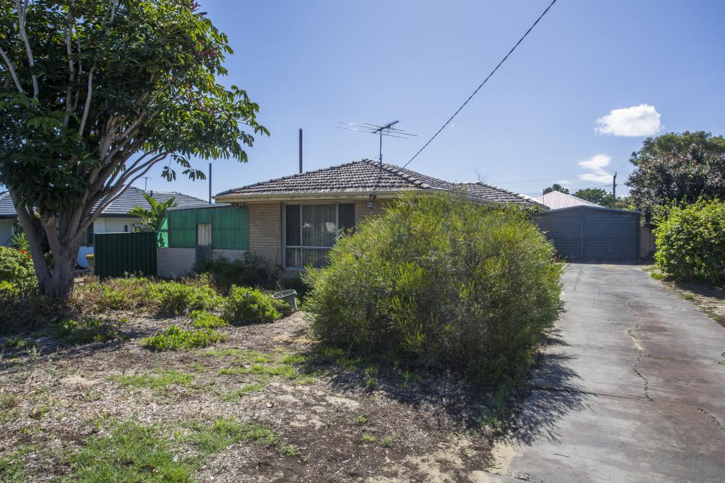 42 Keeley Way, Girrawheen, WA 6064