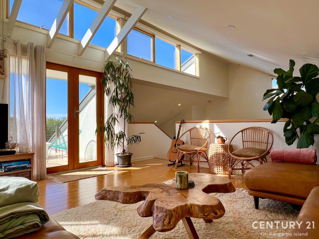 8 The Esplanade, Baudin Beach, SA 5222