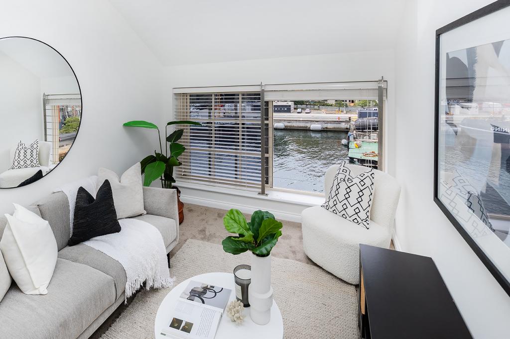 563/6 Cowper Wharf Rd, Woolloomooloo, NSW 2011