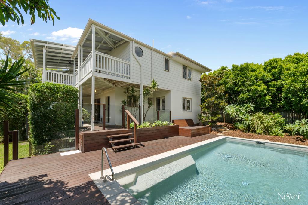 6 Maheno Ct, Sunrise Beach, QLD 4567