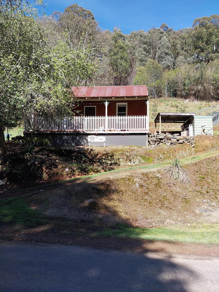 30 Scott St, Woods Point, VIC 3723