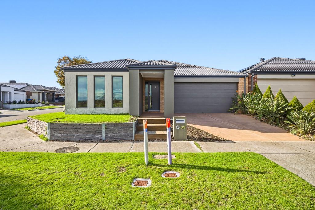 39 Avonbury Cct, Cranbourne West, VIC 3977