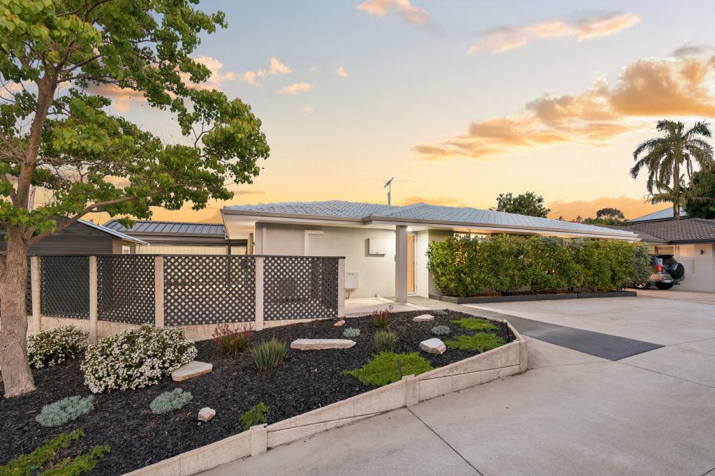 10a Cricklewood Way, Carine, WA 6020
