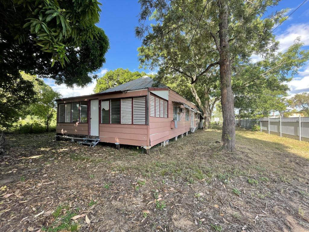 3 Church St, Charters Towers City, QLD 4820