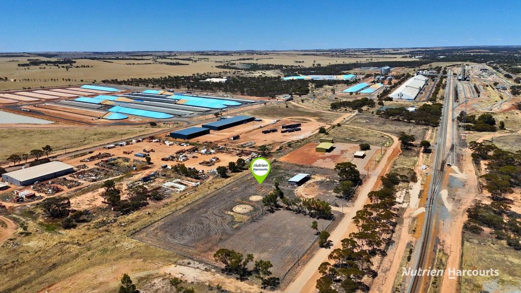 14 Insignia Way, Merredin, WA 6415