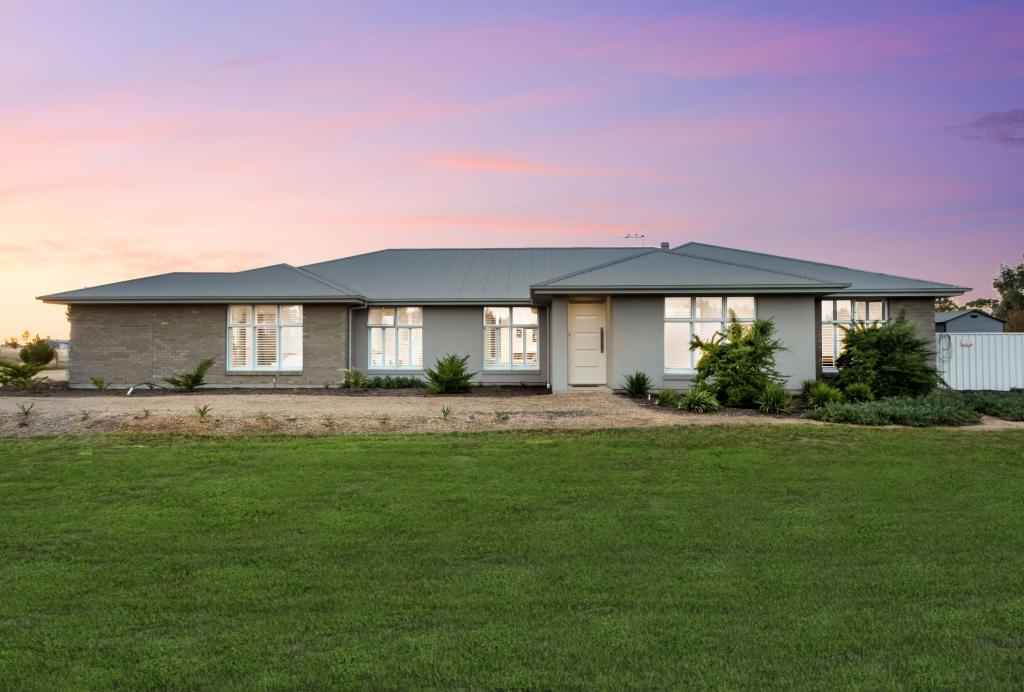 3 Pederick Rd, Lewiston, SA 5501