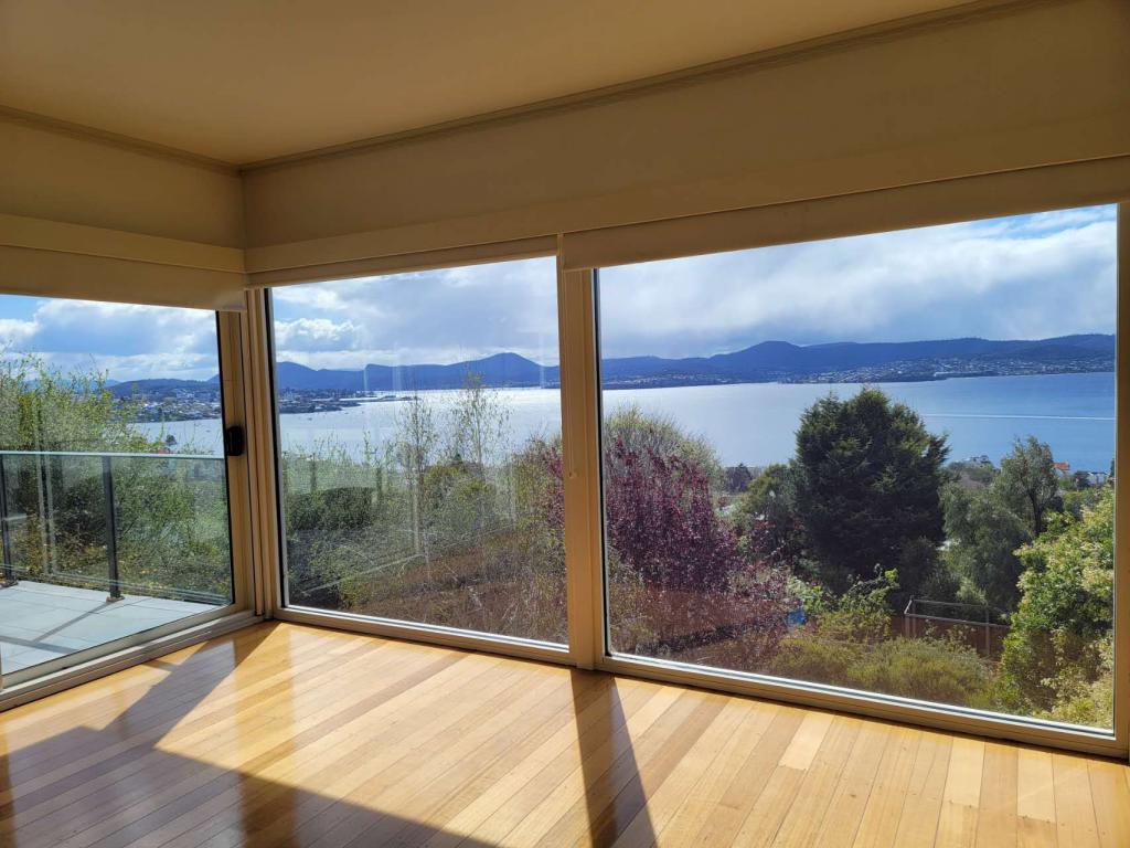 38 Red Chapel Ave, Sandy Bay, TAS 7005