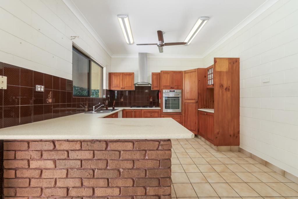 81 CURRAWONG DR, HOWARD SPRINGS, NT 0835